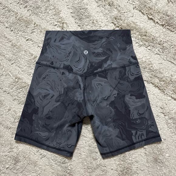 Lululemon Align High Rise Short 6" - Picture 2 of 6